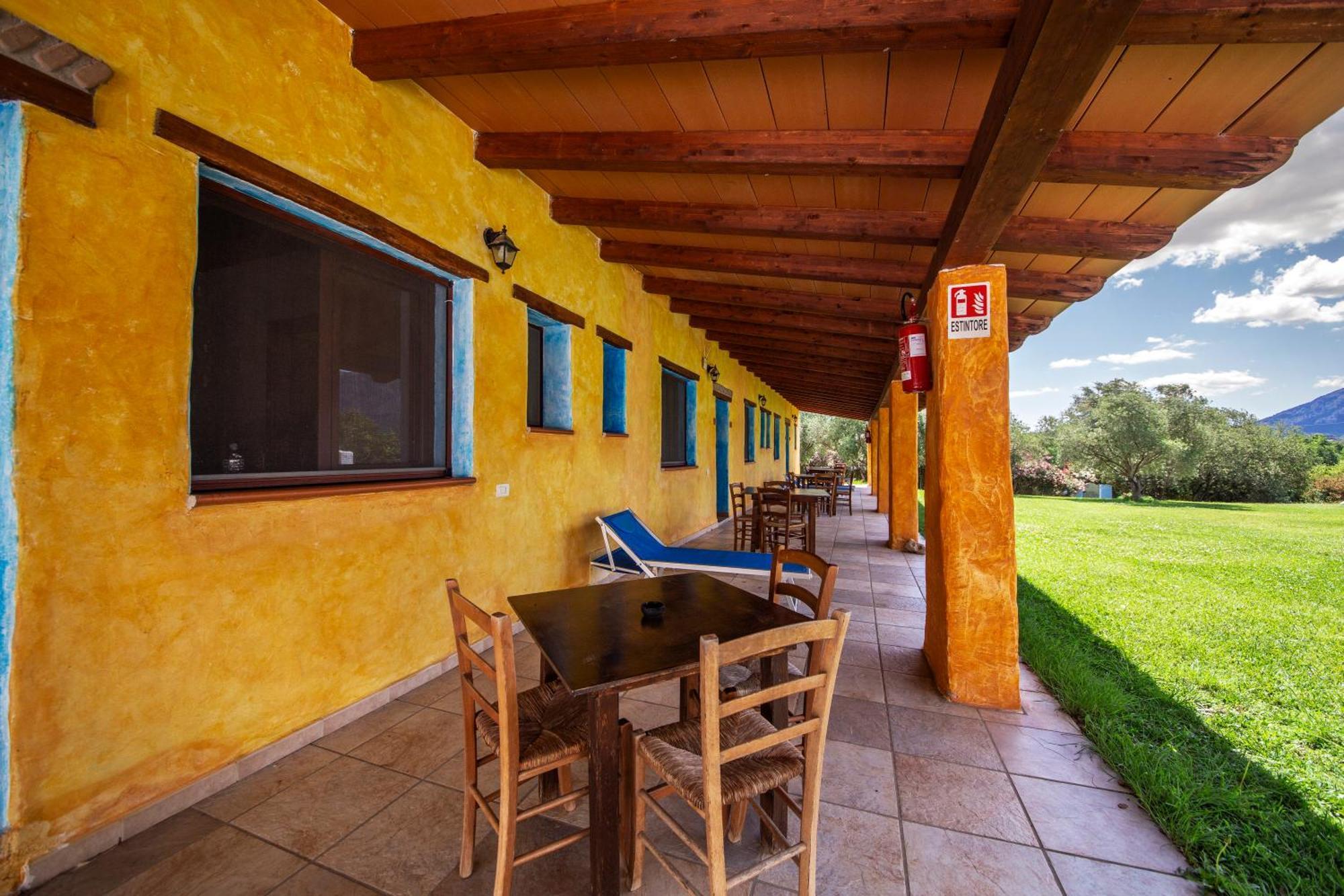 Irgoli Agriturismo Piperedda المظهر الخارجي الصورة